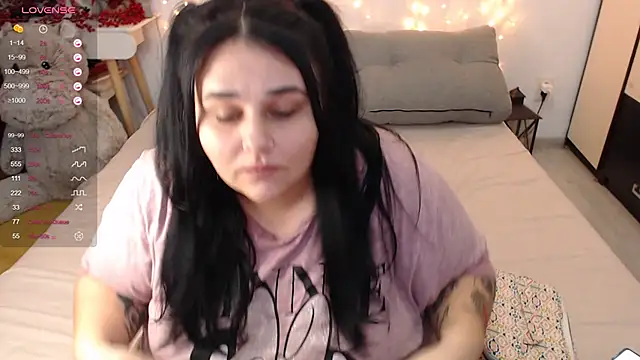 naughtykiss online show from 12/18/24, 06:53