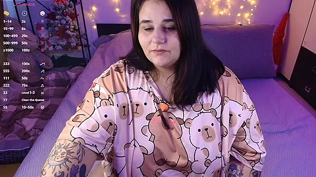 naughtykiss online show from 12/19/25, 09:49