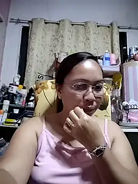 asianwet4u online show from 02/25/25, 12:45