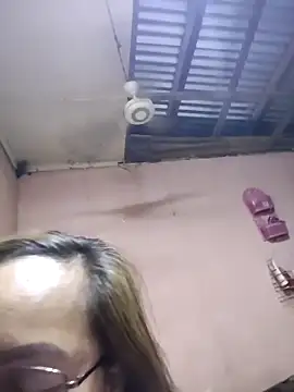 asianwet4u online show from 11/11/25, 12:27