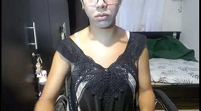 sensual nataliee online show from 12/19/24, 10:42