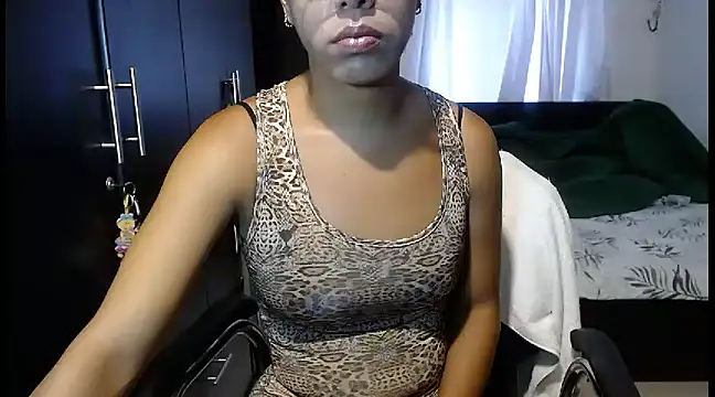 sensual nataliee online show from 12/21/24, 08:00