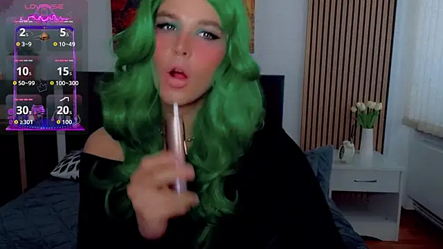 HelenSpellman online show from 07/12/26, 06:15