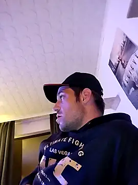 Codymc89 online show from 09/18/25, 11:18