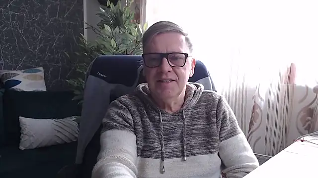 RobertStripX online show from 03/03/26, 07:14