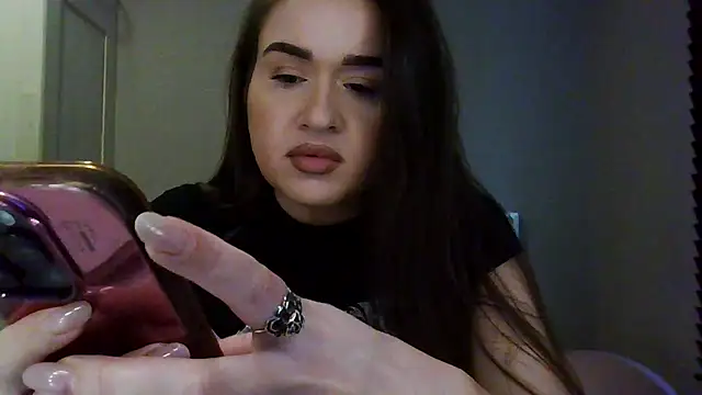 avajade online show from 10/27/25, 11:36