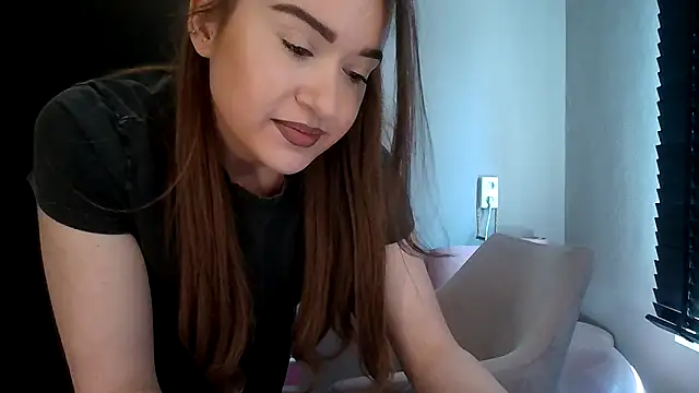 avajade online show from 03/05/26, 11:17