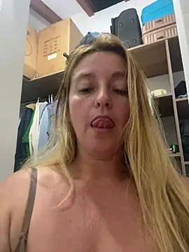 moniquerainx online show from 03/08/26, 02:59