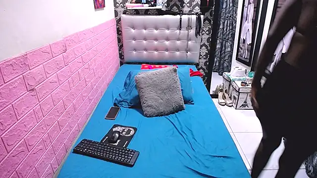 Snapshot of stNatashaBrunette chatting on 01/10/25, 07:35 stNatashaBrunette online show from 01/10/25, 07:35
