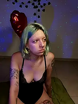 Rabit Snake online show from 02/19/25, 03:28