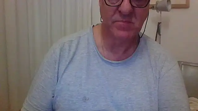 ANONIMO7735 online show from 09/26/25, 04:55