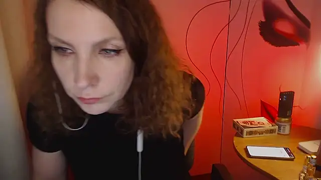 Snapshot of JohansonKatie chatting on 01/13/25, 01:39 JohansonKatie online show from 01/13/25, 01:39