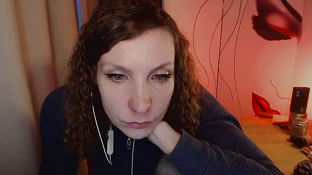 Snapshot of JohansonKatie chatting on 01/23/25, 01:24 JohansonKatie online show from 01/23/25, 01:24