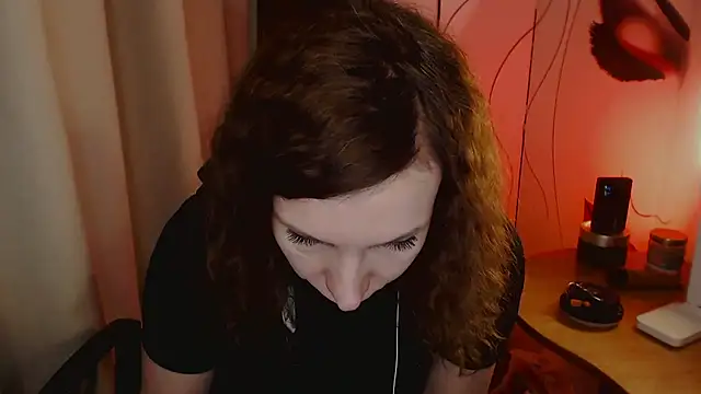 Snapshot of JohansonKatie chatting on 01/30/25, 04:34 JohansonKatie online show from 01/30/25, 04:34