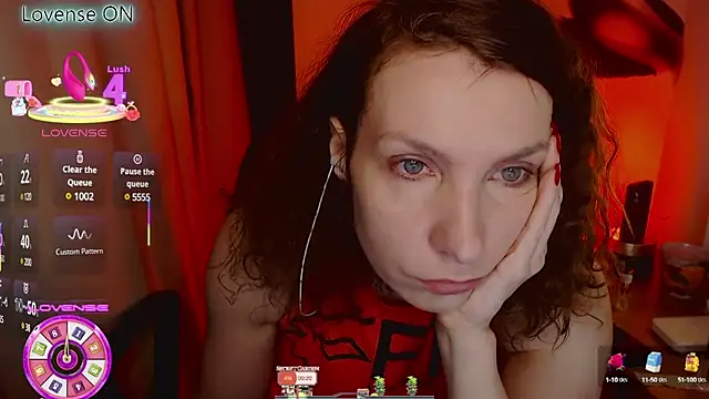 Snapshot of JohansonKatie chatting on 03/11/25, 01:59 JohansonKatie online show from 03/11/25, 01:59