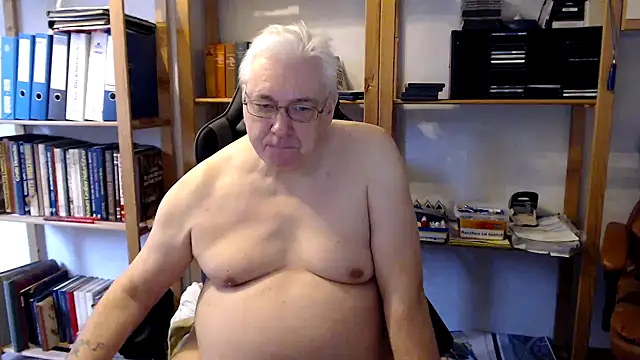 Snapshot of SchwanzhureXXL chatting on 01/29/25, 08:51 SchwanzhureXXL online show from 01/29/25, 08:51