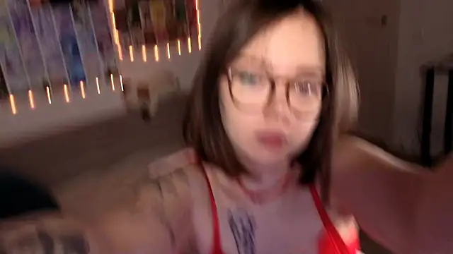 MilenaSaint online show from 02/13/25, 05:48