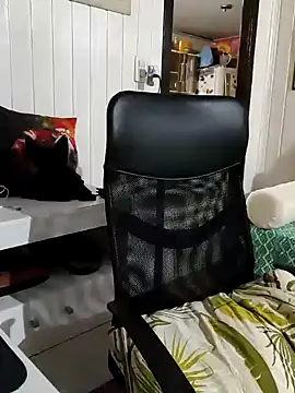 ElfGrey online show from 02/05/25, 03:45