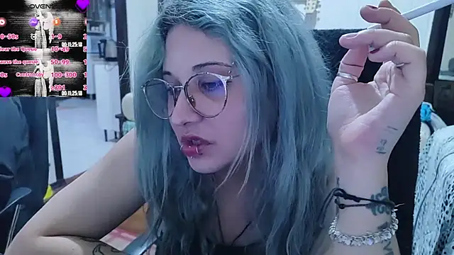 ElfGrey online show from 10/21/25, 03:51