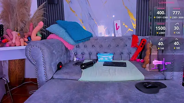 dailly hot online show from 09/12/25, 04:45