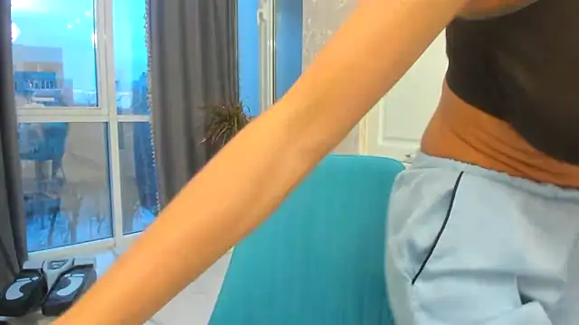 Snapshot of Iris_cherry chatting on 02/21/25, 06:37 Iris cherry online show from 02/21/25, 06:37