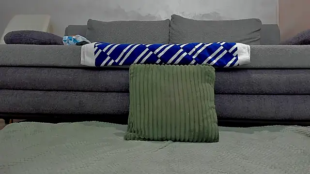 emilianna666 online show from 04/08/26, 11:32