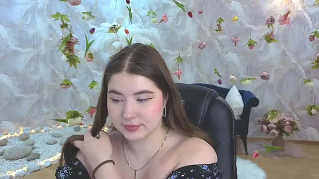 NicoleFoxery online show from 03/19/26, 08:24