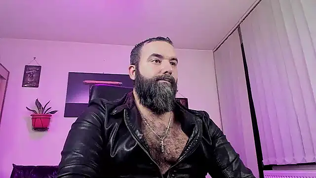 ChristophJules online show from 12/18/24, 01:05