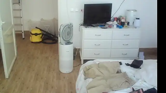 theSecretBallerino online show from 09/23/25, 06:38