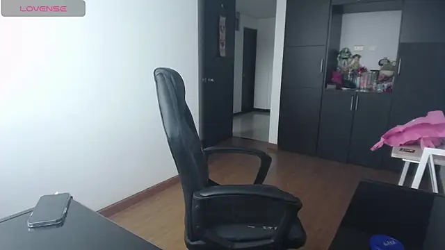 Snapshot of michell_fun23 chatting on 09/29/25, 04:34 michell fun23 online show from 09/29/25, 04:34