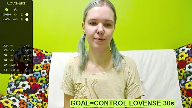 Ultra Meow online show from 02/05/25, 10:01