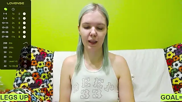 Ultra Meow online show from 02/10/25, 06:56