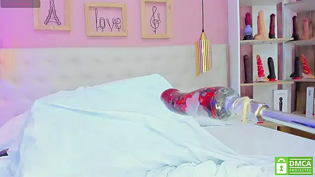 leylla  online show from 03/06/26, 08:16