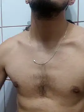 Snapshot of TommyMomentum chatting on 01/14/25, 05:19 TommyMomentum online show from 01/14/25, 05:19