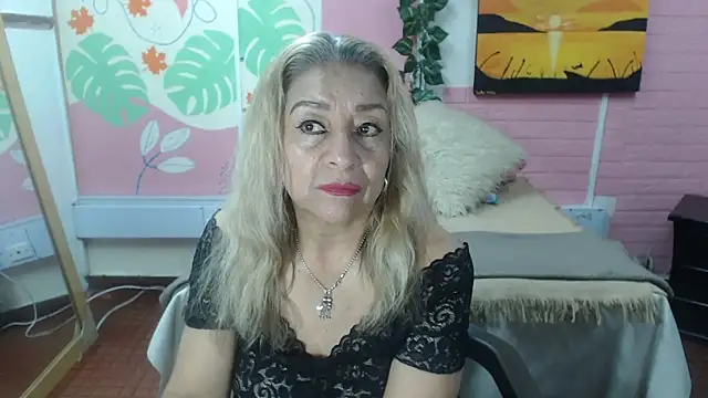 Snapshot of ZAMANTHA chatting on 05/25/26, 03:18 ZAMANTHA online show from 05/25/26, 03:18