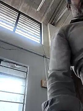 tz143143 online show from 01/08/26, 10:39