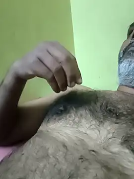 tz143143 online show from 01/15/26, 07:17