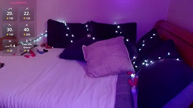 Larissa 6969 online show from 02/01/25, 08:47