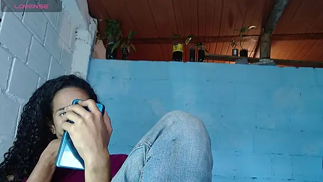 jasminne  online show from 10/04/25, 06:17