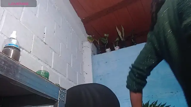 jasminne  online show from 02/15/26, 04:03