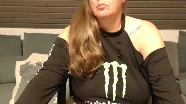 KimMitchelli online show from 09/17/25, 08:10