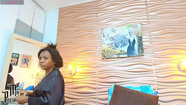 mia pineda online show from 09/11/25, 08:31