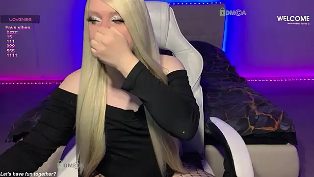 camsmiley online show from 04/06/26, 01:45