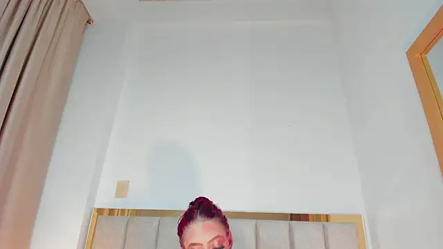 JupiteFox online show from 09/13/25, 01:05