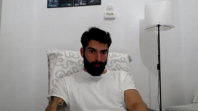 Verycutex online show from 11/20/25, 08:14