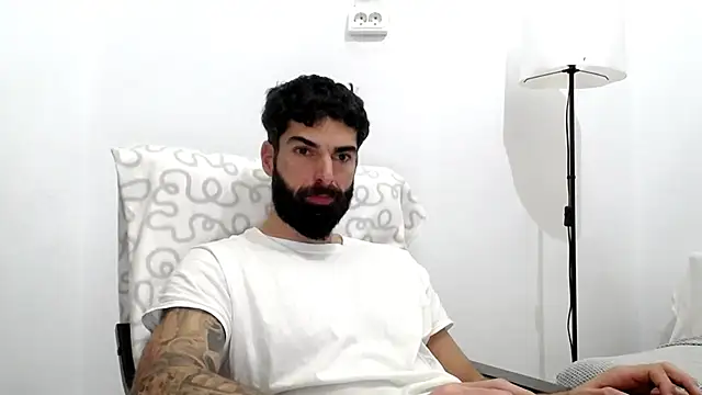 Verycutex online show from 12/16/25, 06:51