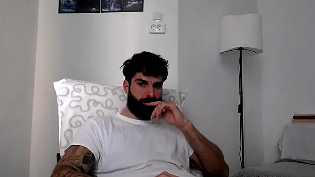 Verycutex online show from 01/12/26, 09:47