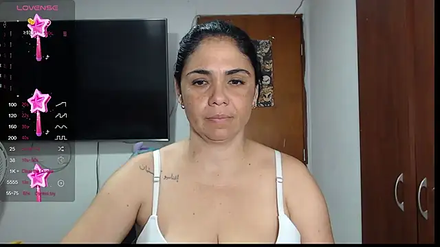 selena ferri online show from 02/14/25, 02:50