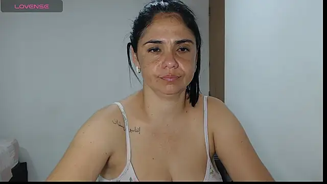 selena ferri online show from 10/08/25, 01:36