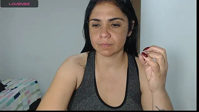 selena ferri online show from 10/15/25, 02:33